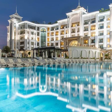 Merit Royal Diamond Hotel & Spa Karavas  Extérieur photo