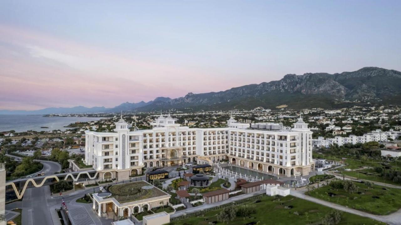 Merit Royal Diamond Hotel & Spa Karavas  Extérieur photo