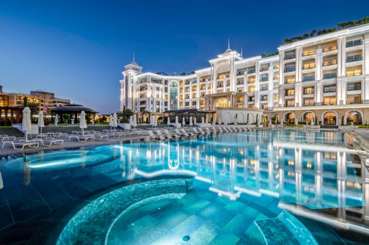 Merit Royal Diamond Hotel & Spa Karavas  Extérieur photo