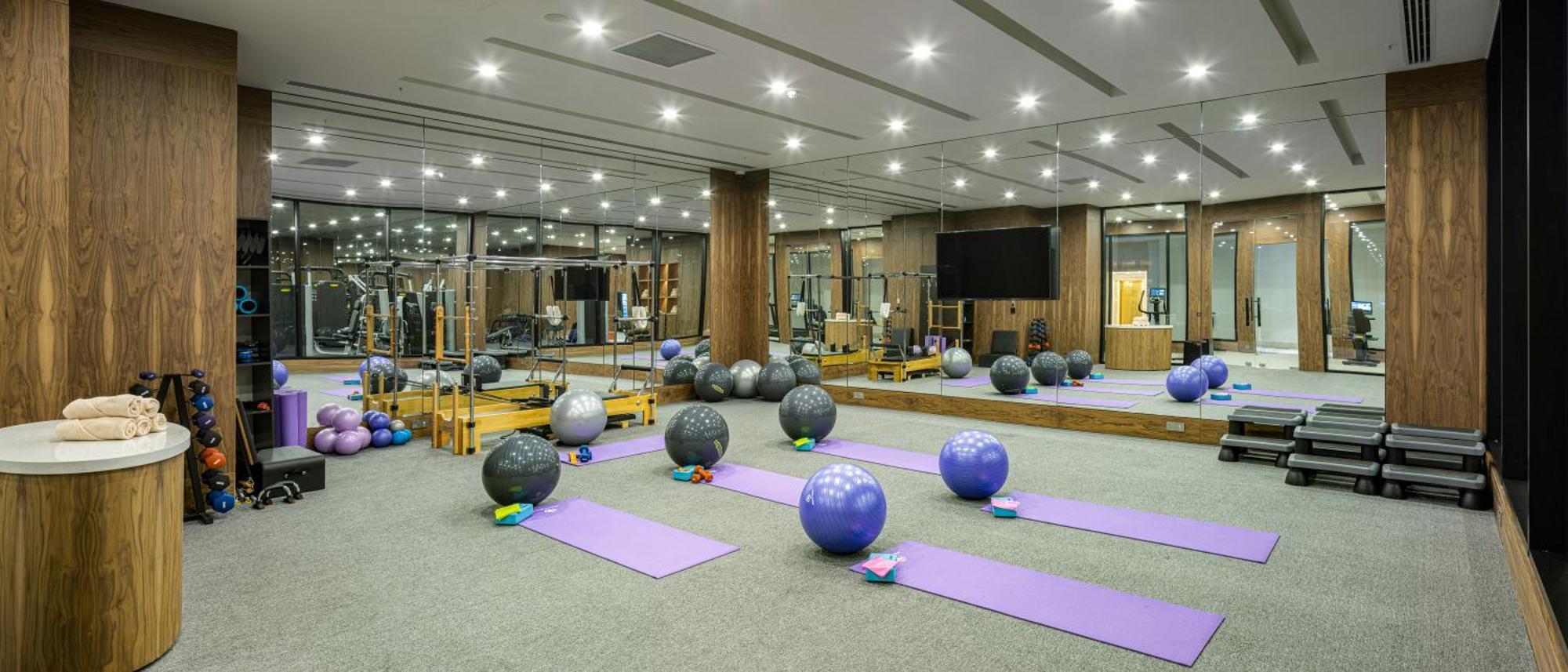 Merit Royal Diamond Hotel & Spa Karavas  Extérieur photo