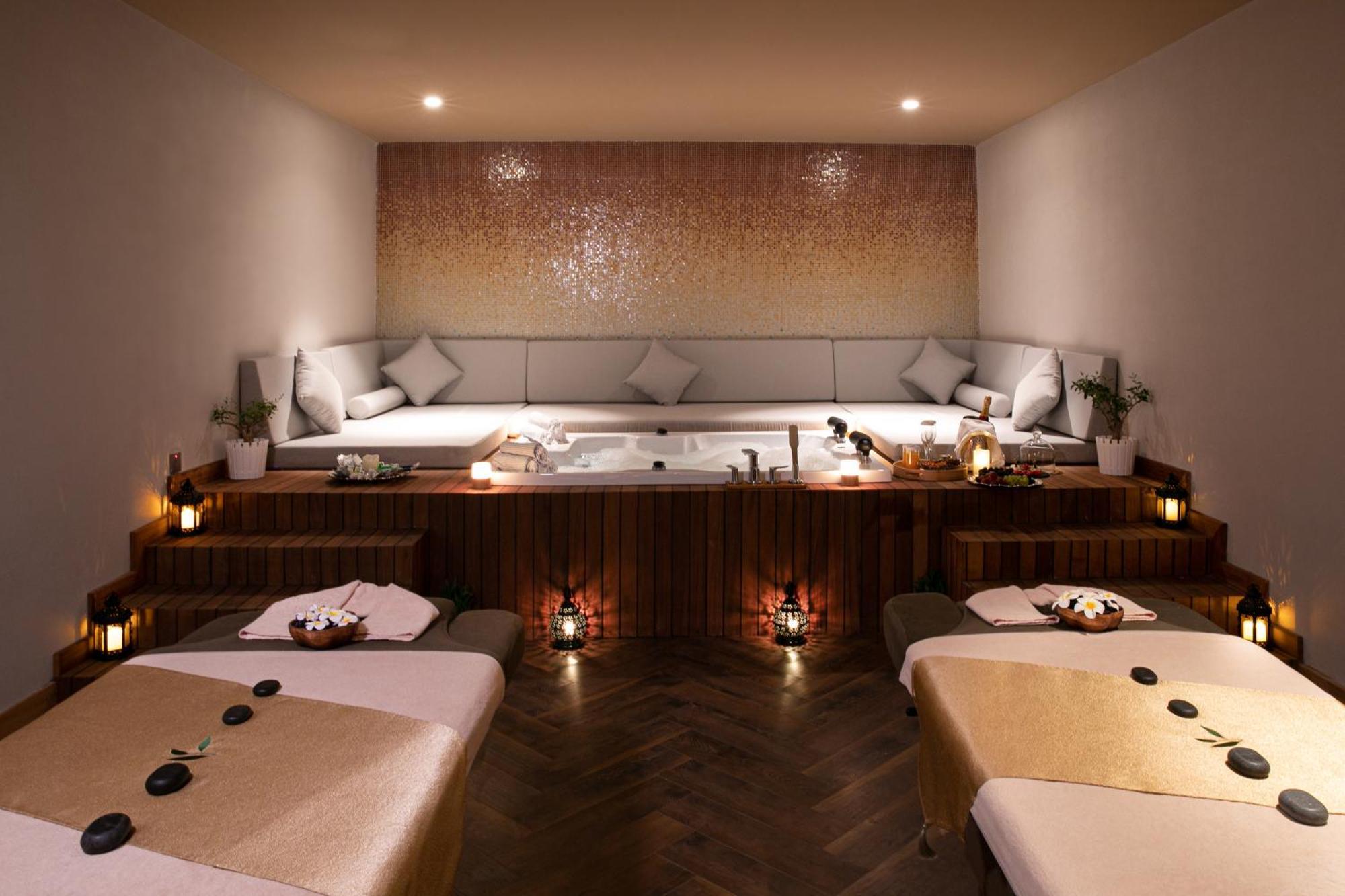 Merit Royal Diamond Hotel & Spa Karavas  Extérieur photo